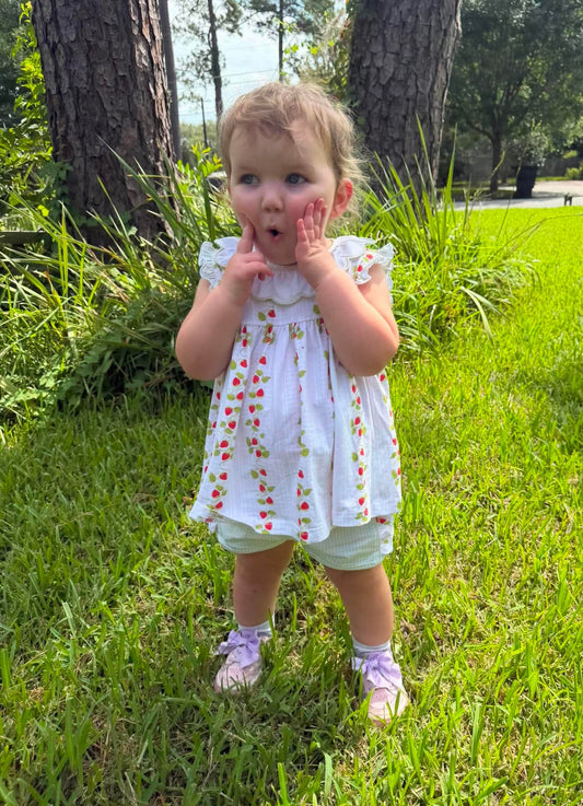 Strawberry Dreams - Presley Shorts Set